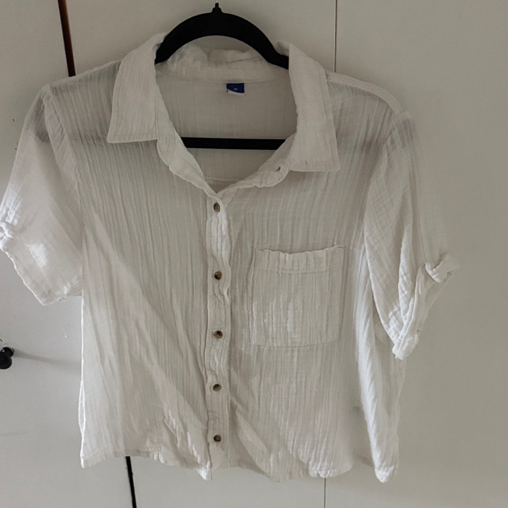 Old Navy Cropped Linen White Button-Up Short Sleeve Shirt